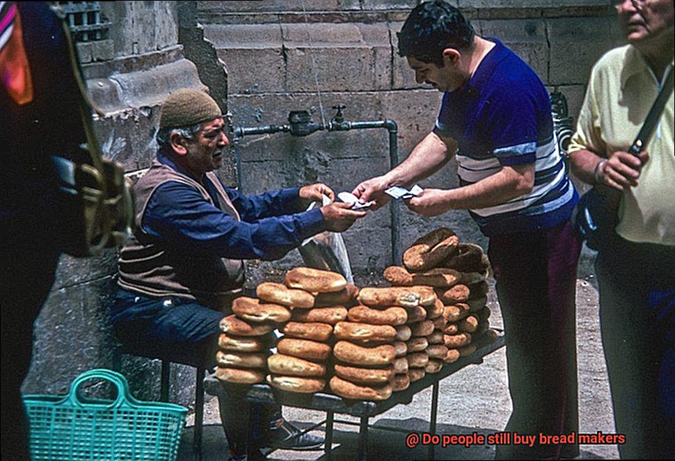 Do people still buy bread makers-4