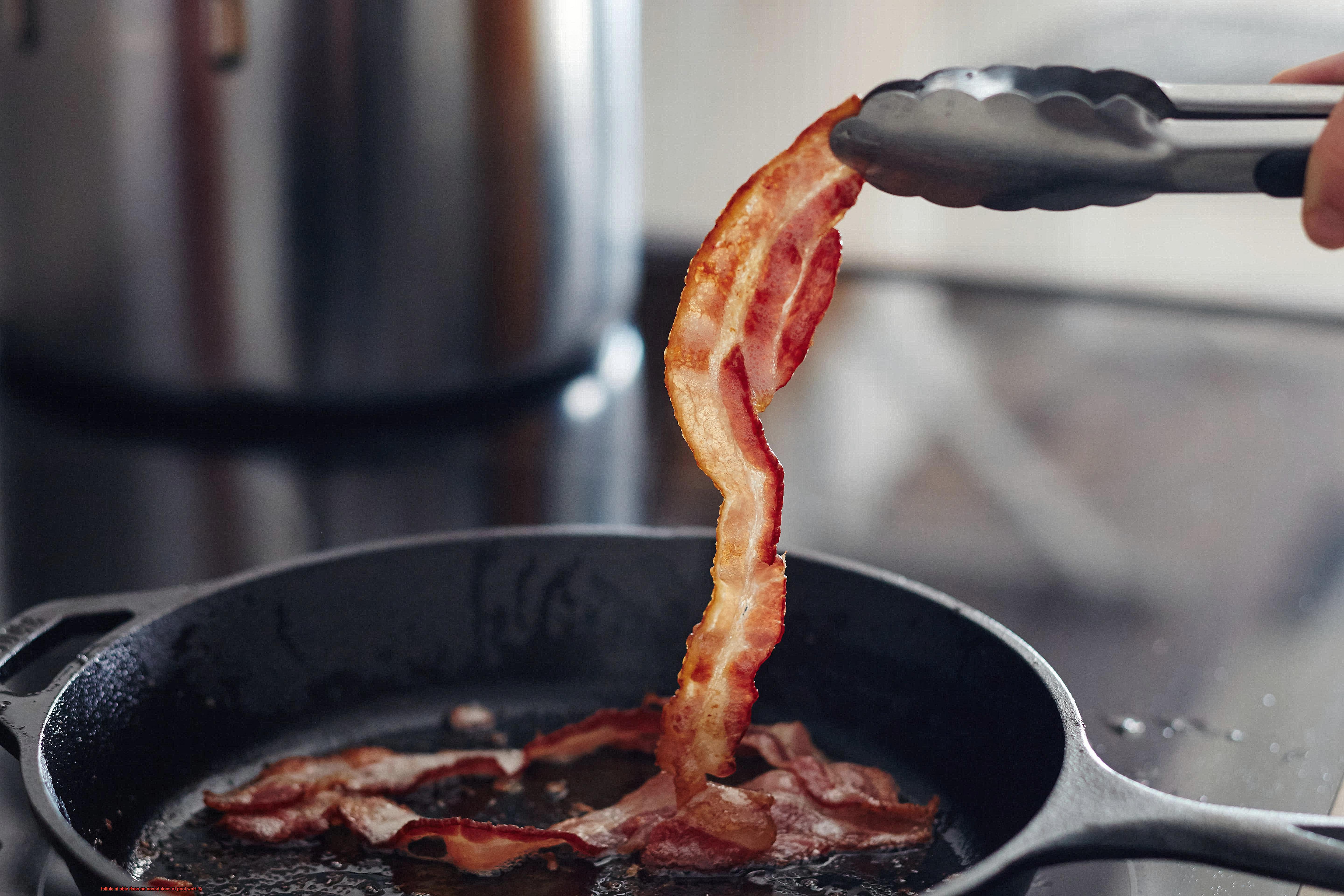 How long to cook bacon on each side in skillet-6