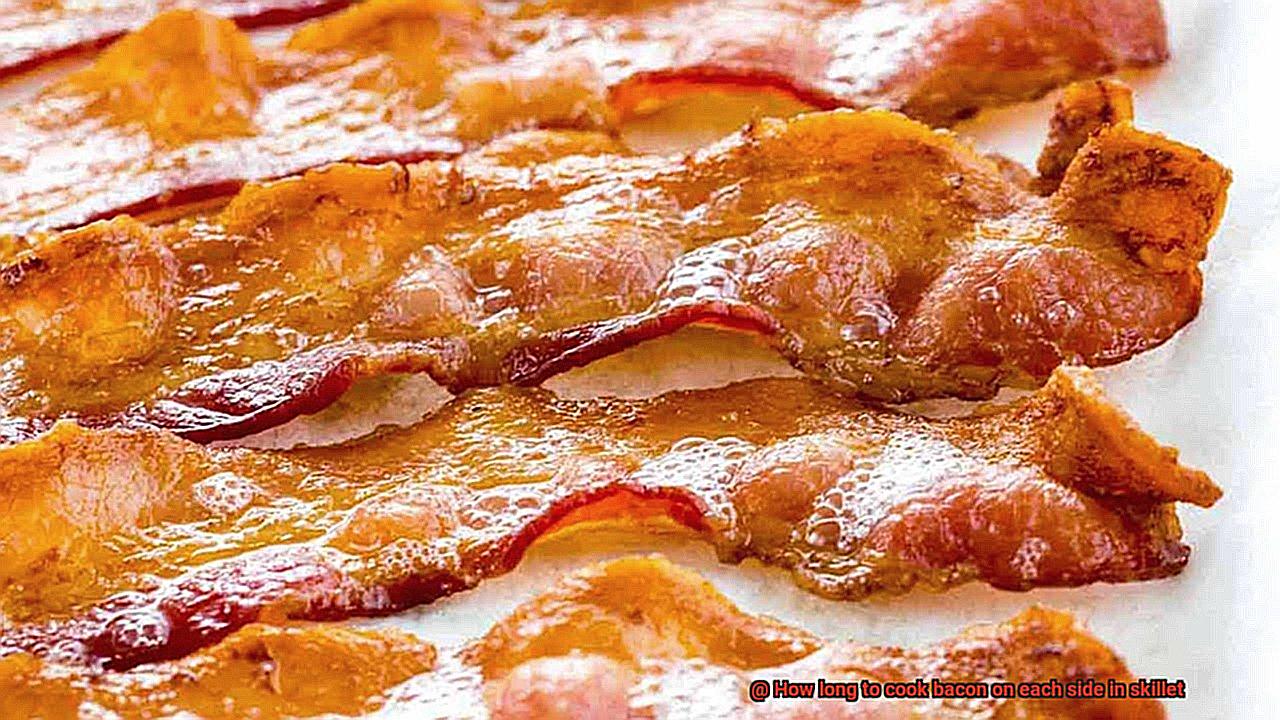 How long to cook bacon on each side in skillet-3