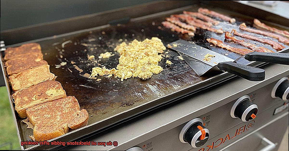 do you oil blackstone griddle after cooking-3