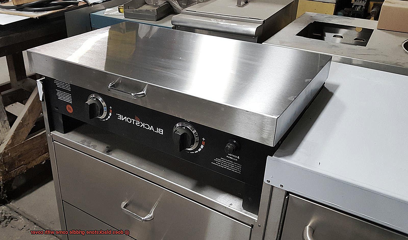 does blackstone griddle come with cover-3