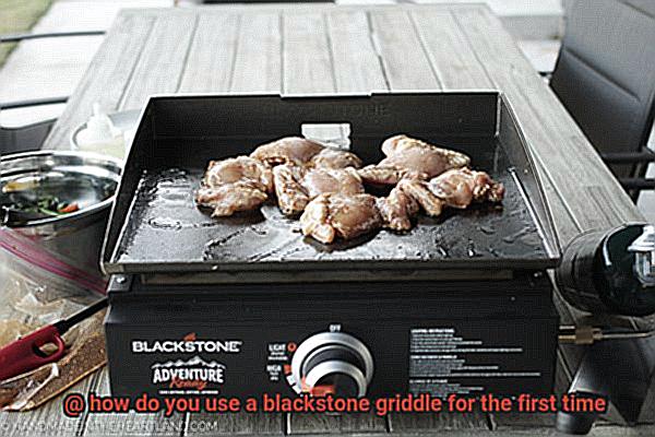 how do you use a blackstone griddle for the first time-7