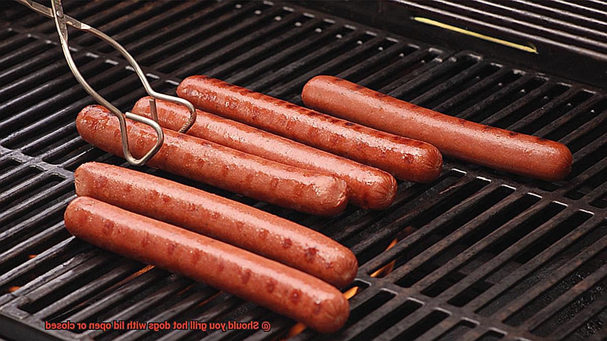 Should you grill hot dogs with lid open or closed-3