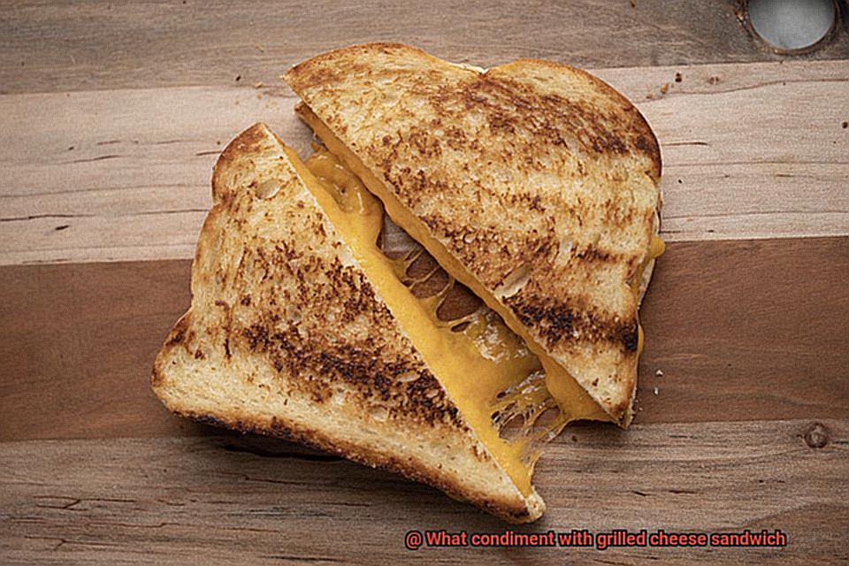 What condiment with grilled cheese sandwich-2