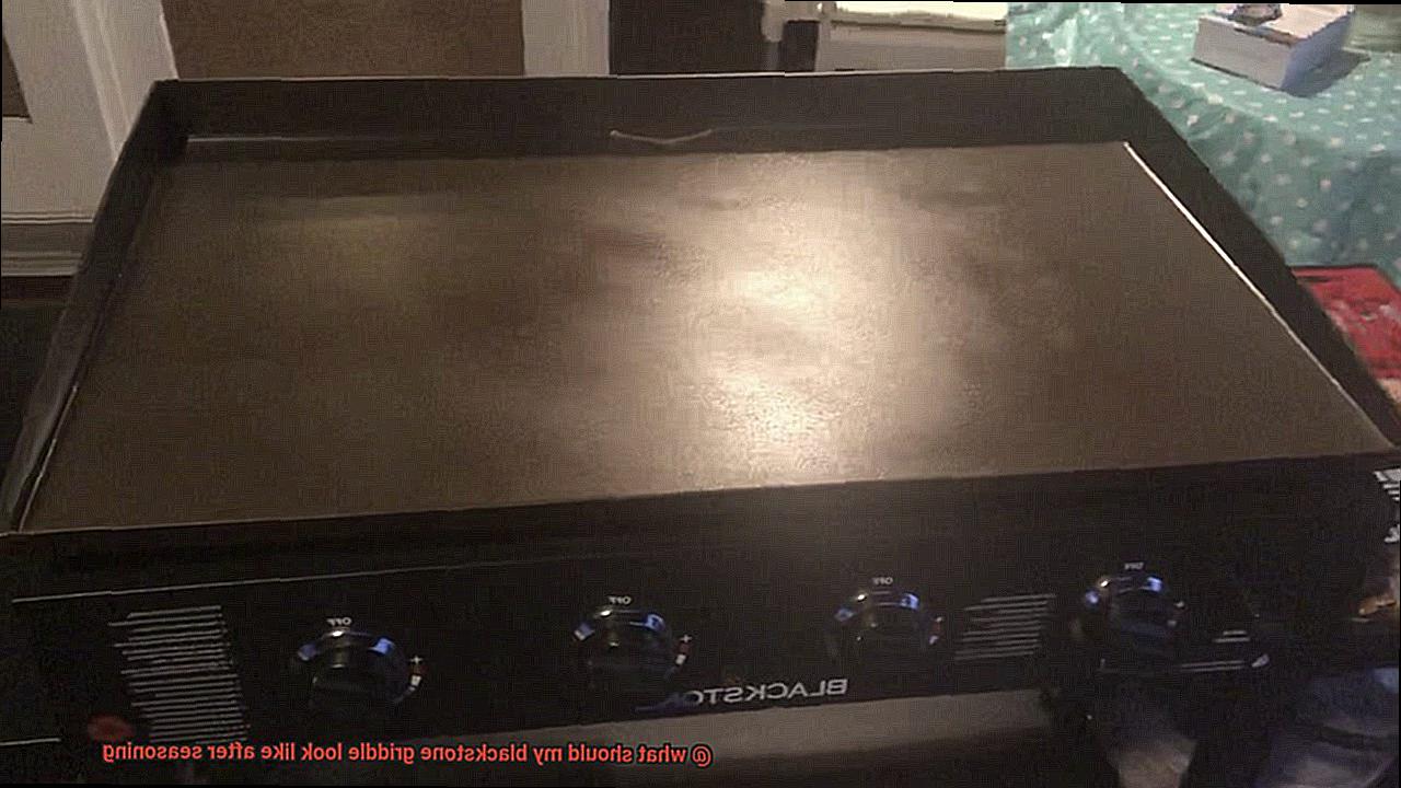 what should my blackstone griddle look like after seasoning-3