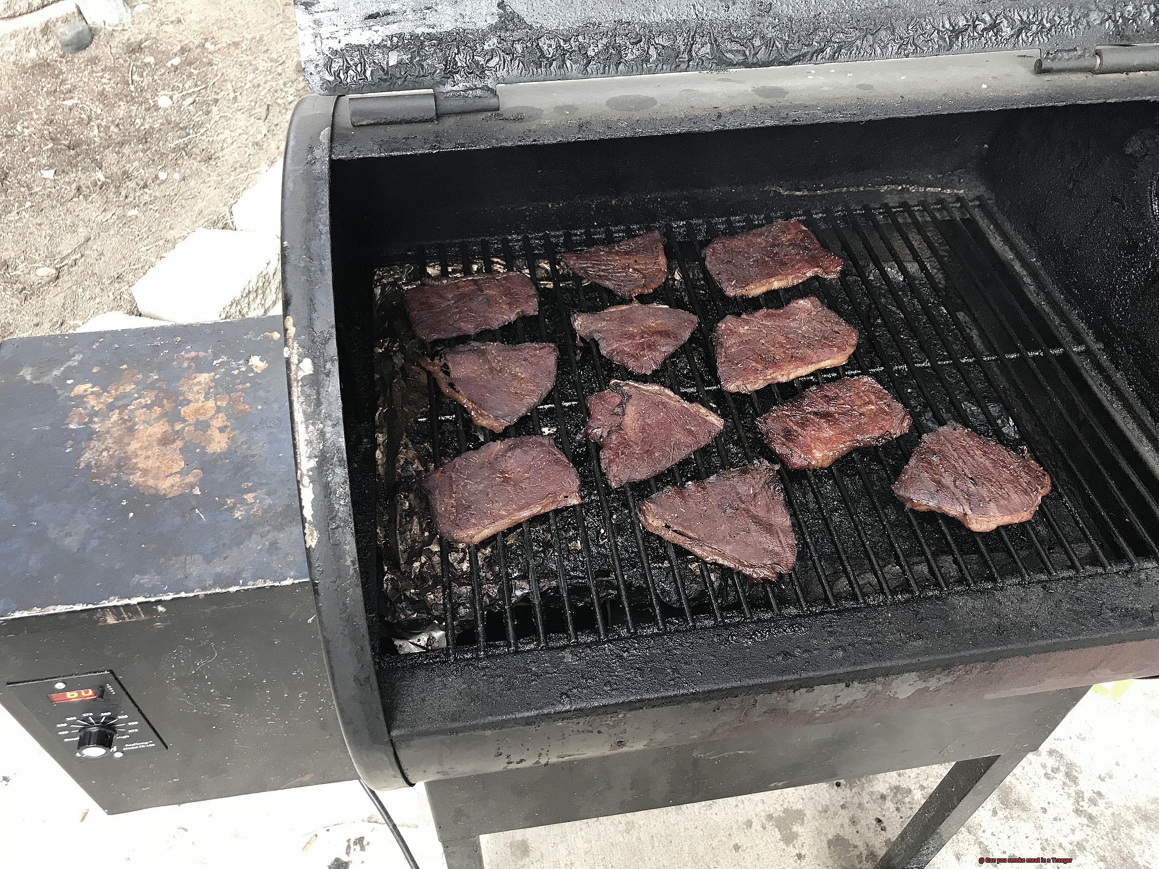 Can you smoke meat in a Traeger-5