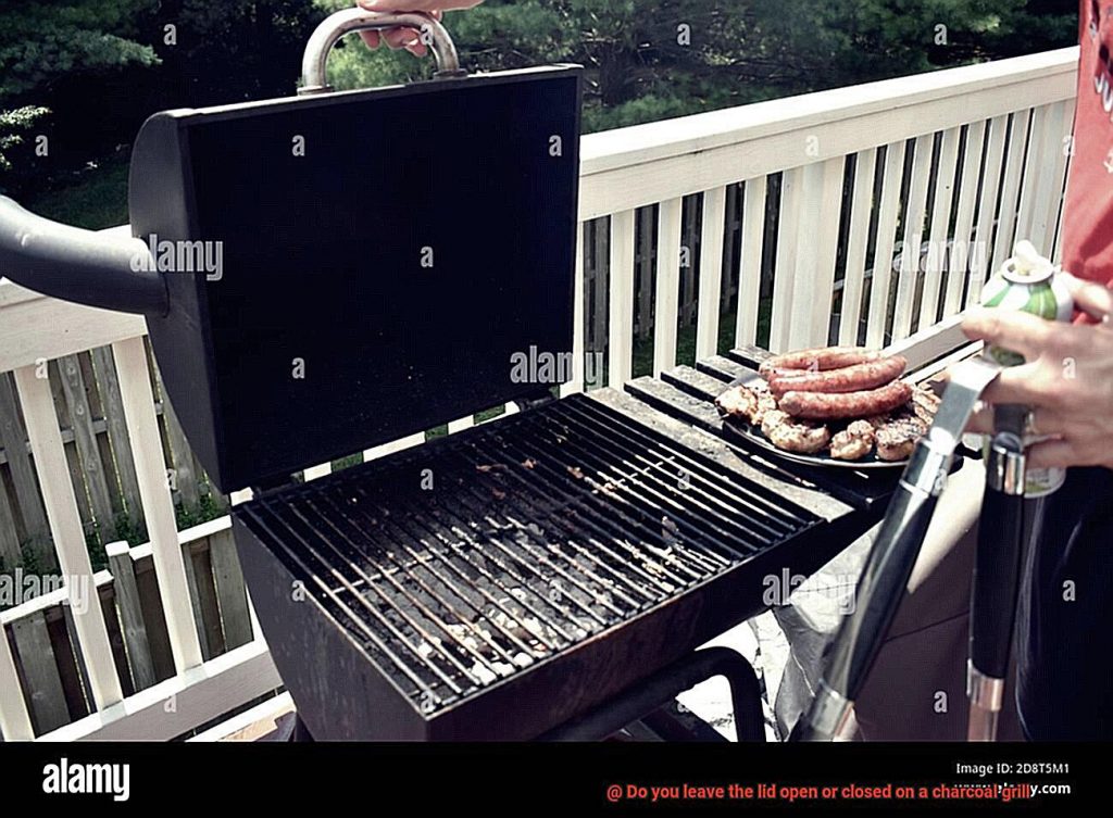 Do you leave the lid open or closed on a charcoal grill? Pastime Bar